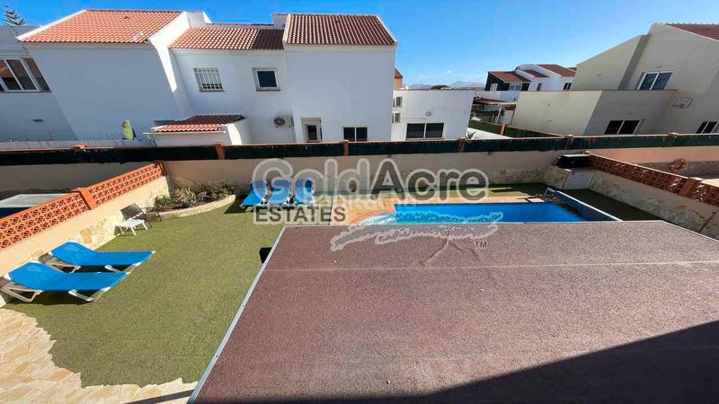 Foto e96adaf2-26b3-416e-b369-cdf367627081. Casa en Corralejo Oliva (La)