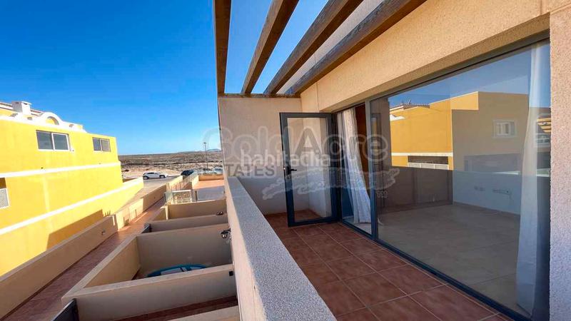 Foto 1846345b-db18-4eb9-b709-dcbaa998d890. Apartamento en El Cotillo Oliva (La)