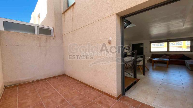 Foto 6568d619-ccca-42d8-bbe9-a933fb88525c. Apartamento en El Cotillo Oliva (La)