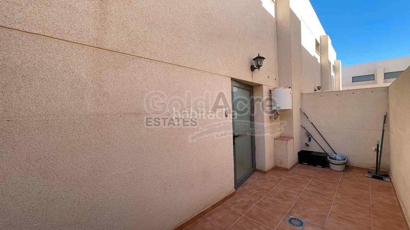 Foto ac3e0d00-fa4f-438a-8f57-fcbede5c984a. Apartamento en El Cotillo Oliva (La)