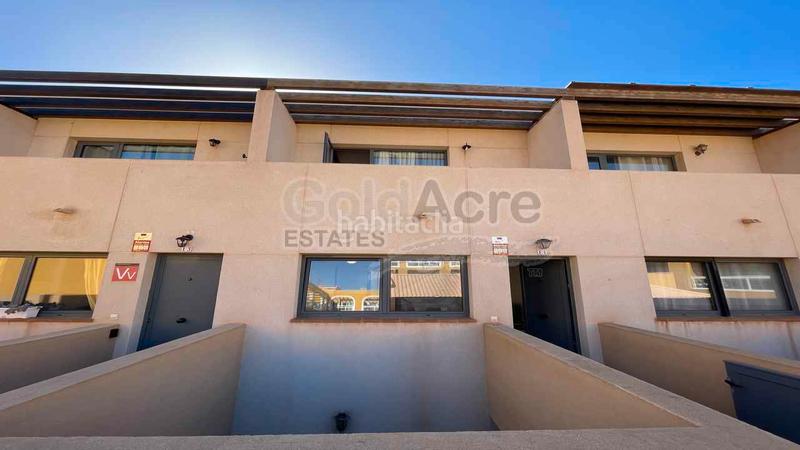 Foto c4516711-b064-4733-8282-c08cf8d7c82c. Apartamento en El Cotillo Oliva (La)