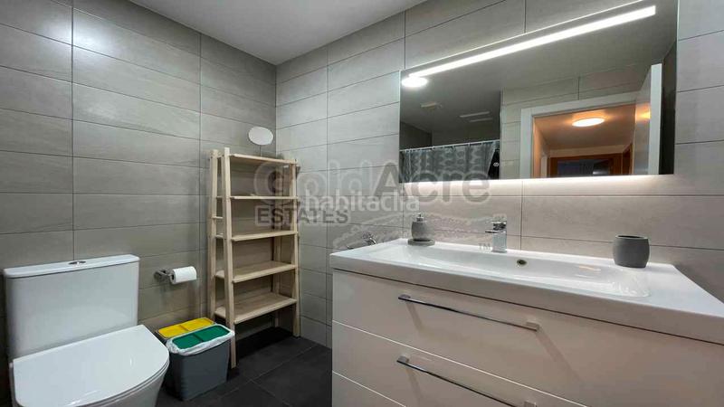 Foto d5e2ba46-a7dc-43ac-b6b4-de584521e996. Apartamento en El Cotillo Oliva (La)