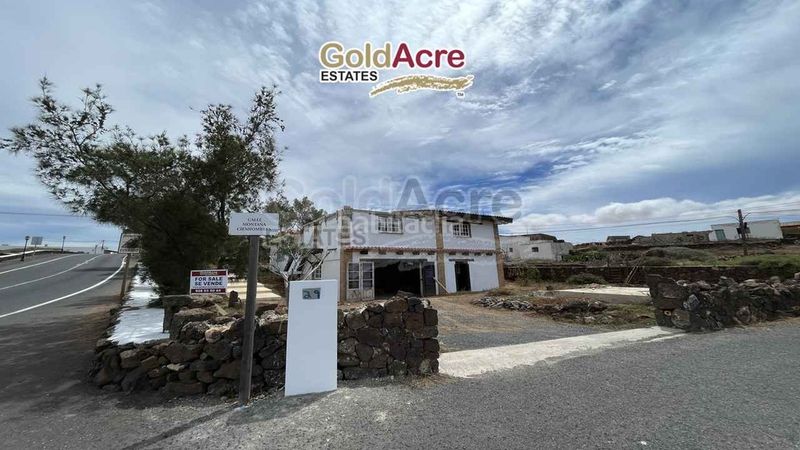 Foto f1b5117b-4c04-49a5-b394-907cdc5a9446. Casa a Villaverde Oliva (La)