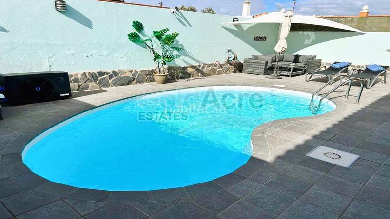 Foto 6751d9b2-cacc-4dc3-a7bb-164a6d7aef0a. Casa en Corralejo Oliva (La)