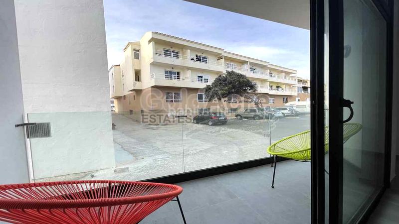 Foto 1944de0a-e3dc-4326-89f7-8629bd16426f. Apartament a Corralejo Oliva (La)