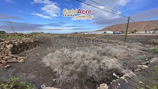 Residential Plot in Villaverde