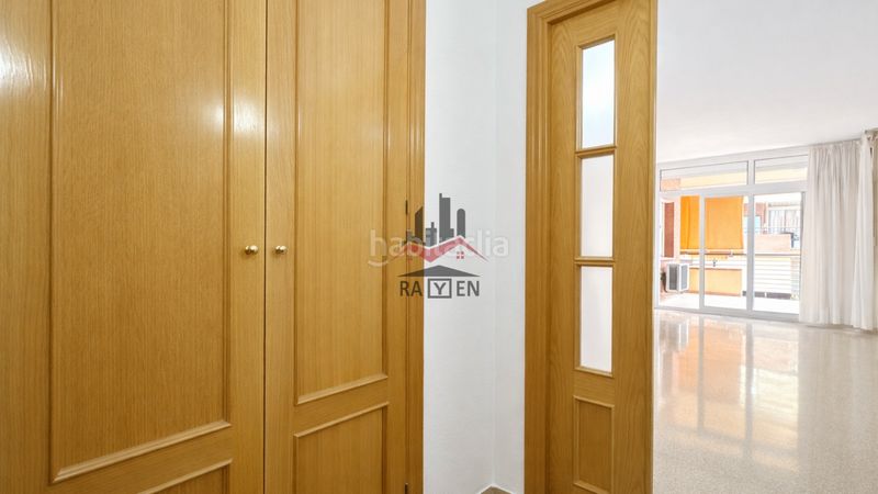 Foto d4a8ddab-1d1f-43b1-b7c2-6f1e983f9d8d. Pis amb calefacció aparcament a Creu de la Mà Figueres