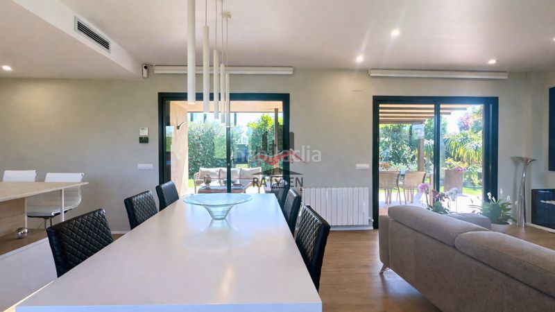 Foto d09320db-9503-46e8-8386-9a9c4b3c4598. Casa amb calefacció aparcament a Navata