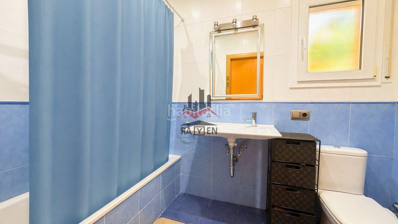 Foto 74d0fb66-9034-4aca-97d3-23ea9a2441f4. Casa amb calefacció aparcament a Peralada