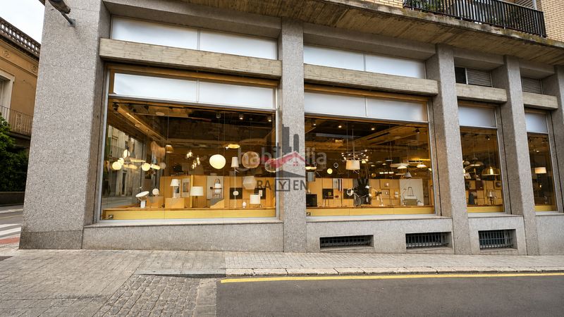 Foto 61e18df0-b5bf-424b-9012-529b89c2c237. Local comercial a Centre Figueres