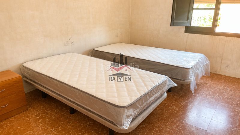 Foto 8ab6ee23-b0e9-49ac-85eb-e2056d681abd. Casa adossada amb aparcament a Riumors