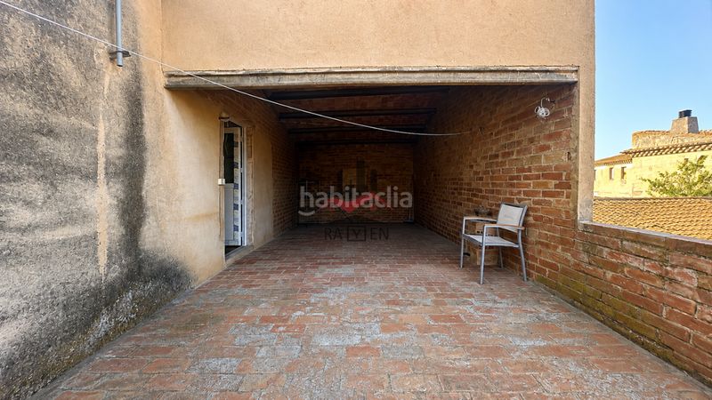 Foto 9ba93d5d-0a03-494f-a241-c935729be018. Casa adossada amb aparcament a Riumors