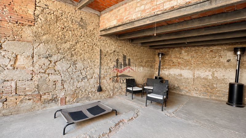 Foto d4c93650-64d2-4faa-8ca5-62c3098814d1. Casa adossada amb aparcament a Riumors