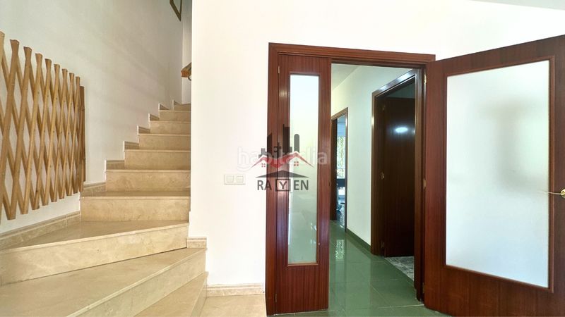 Foto d725c90e-6aa7-485d-ab06-26a28092f6bb. Casa adossada amb calefacció aparcament a Poble Nou-Olivar Gran Figueres