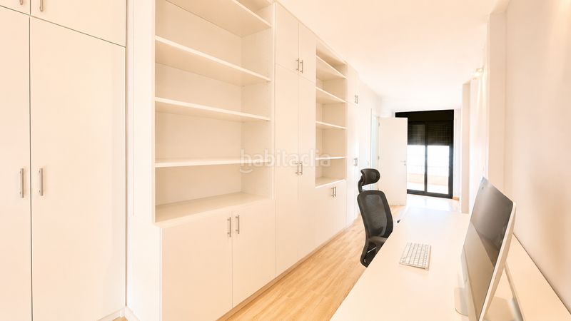 Foto 4f1646d6-53cf-4889-9825-c12ca42d4828. Duplex con riscaldamento parcheggio in Centre Figueres