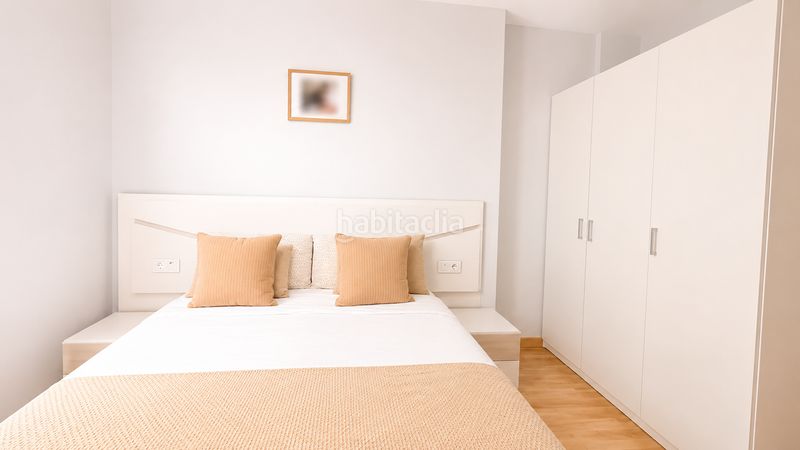 Foto c4c2f5db-a917-49db-8d88-1c1ff44cd127. Duplex con riscaldamento parcheggio in Centre Figueres