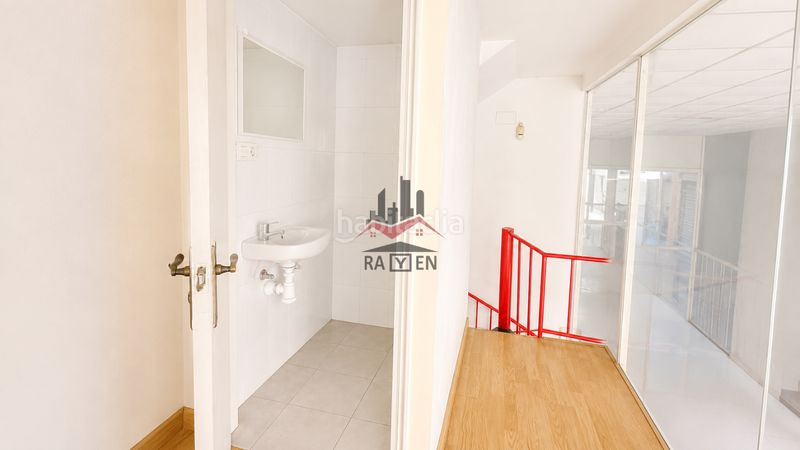 Foto eec715ad-b81d-489a-a3be-05798eba6c3e. Local comercial a Centre Figueres