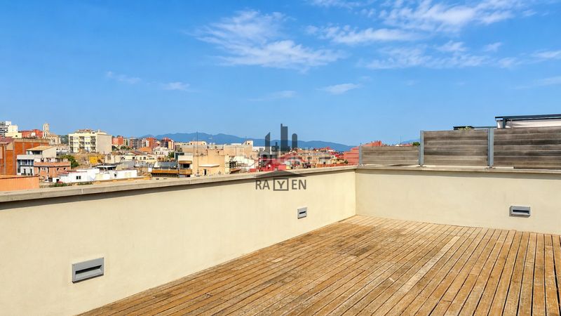 Foto 41578525-c83e-4735-b88b-f7db396cb61f. Location duplex avec chauffage parking dans Centre Figueres