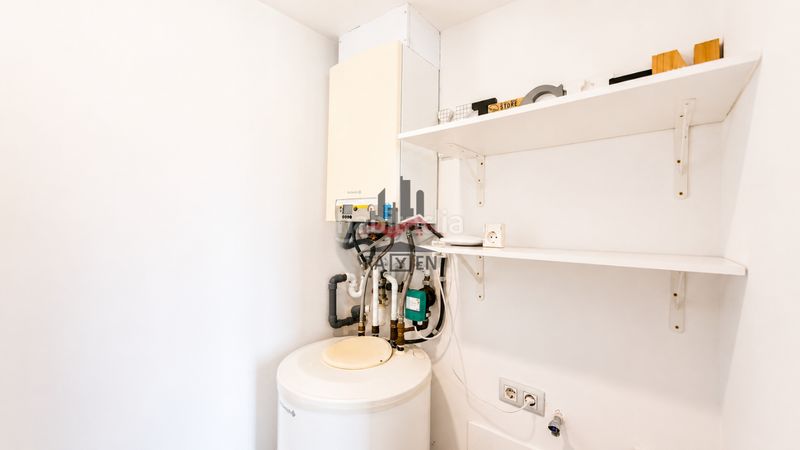 Foto 587164b7-0e28-45a2-9694-12d344d1c7d9. Location duplex avec chauffage parking dans Centre Figueres