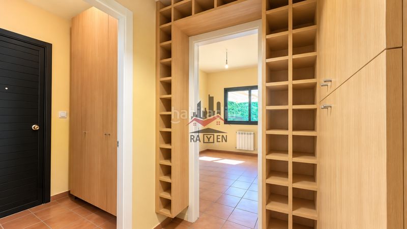 Foto 4b895e1f-988d-49a3-9f23-c09309ae2c54. Chalet avec chauffage parking dans Navata