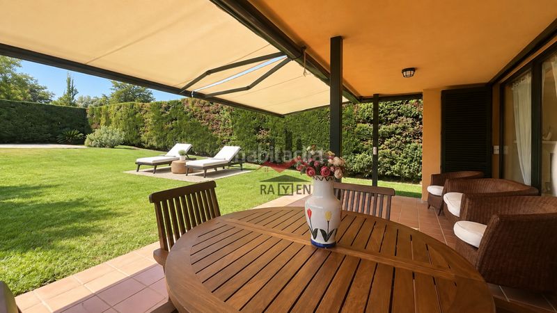 Foto 5219e2f6-e5fa-403b-a918-aeff3f2c224d. Chalet avec chauffage parking dans Navata