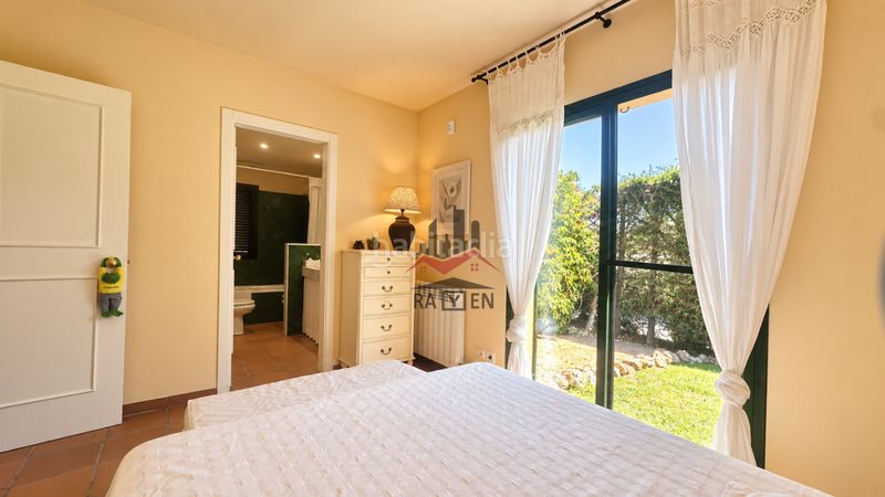 Foto ac20f4cd-0669-4067-93bd-85eab44e822e. Chalet avec chauffage parking dans Navata