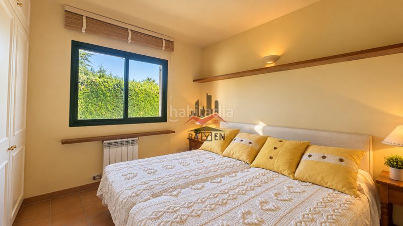 Foto c1ed3ab6-5d17-4448-ba8f-5cb1e71e235d. Chalet avec chauffage parking dans Navata