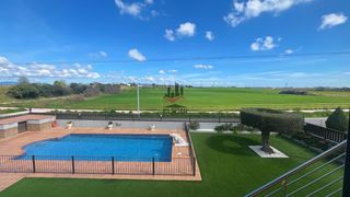 Affitto Casa  Riu muga. Casa independiente en alquiler con jardín, piscina y garaje para