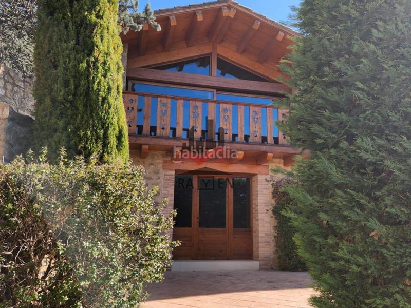 Foto 1a11a683-4644-480f-957c-2338e9a68905. Masía vive la esencia del campo catalán en una masía única naturaleza, historia y confort en perfecta armonía. en Cabanelles