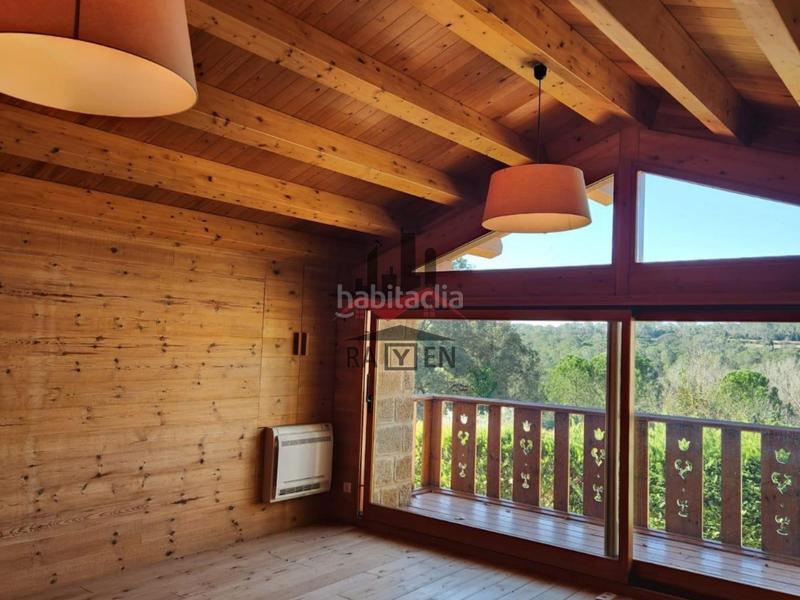 Foto db734b76-aaf6-47c8-868a-a491c38816a3. Masía vive la esencia del campo catalán en una masía única naturaleza, historia y confort en perfecta armonía. en Cabanelles