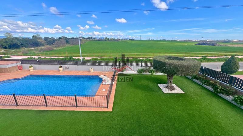 Foto 7e5c25d8-c99e-48da-a120-3448d6d84c24. Casa una oportunidad única de vivir en una casa espectacular ! en Vilamalla