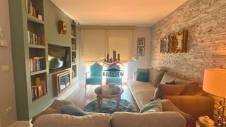 Duplex  De ramon mandri. Dúplex reformado con encanto, terraza esquinera y parking en fig