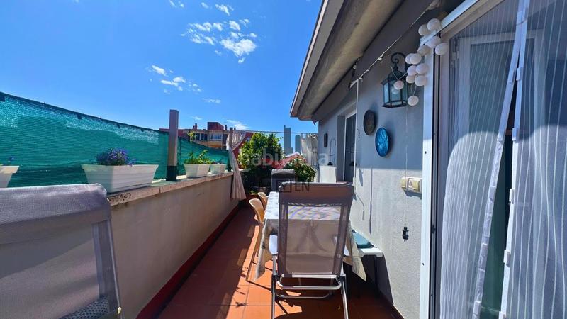 Foto a96dc38d-e1ca-4ec0-8945-ecb83ff6aa0c. Dúplex  reformado con encanto, terraza esquinera y parking en Figueres