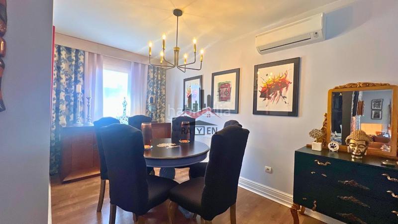 Foto c3f67f2b-f55f-4bb2-8680-ea1be13a5cca. Dúplex  reformado con encanto, terraza esquinera y parking en Figueres