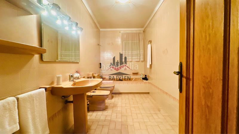 Foto 65837062-9c78-4e3e-b2e6-29c9c3629c64. Chalet with heating parking in Avinyonet de Puigventós