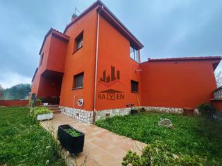 Casa  Espolla. Donde la comodidad y la tranquilidad se encuentran tu nuevo hoga