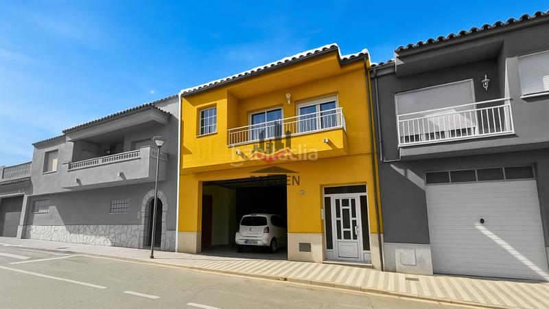 Foto 0e6f0c59-e53d-4cc0-9a6c-855046ba9303. Reihenhaus mit heizung parking in Vilafant