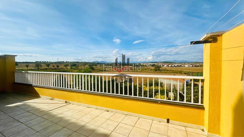 Foto b0a9e297-7d32-4c78-b9e0-b7a9f041d943. Reihenhaus mit heizung parking in Vilafant