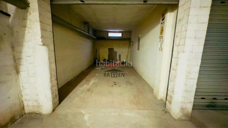 Foto 937b1a41-f665-44b4-94b1-cfd0b47f0aba. Parking voiture dans Eixample-Horta Capallera Figueres