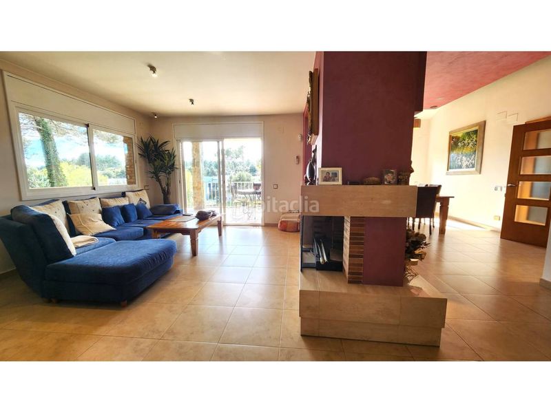 Foto 6aebdef1-2d91-4b90-9367-6c9b489c5d21. Casa amb calefacció aparcament a Castellarnau Sabadell