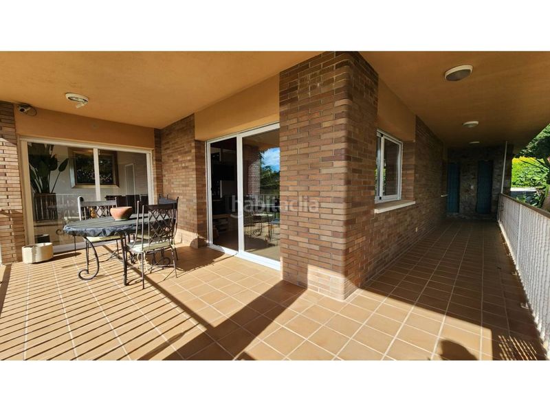 Foto 6fb56e3d-d953-44b7-84f8-02468cbc9899. Casa amb calefacció aparcament a Castellarnau Sabadell