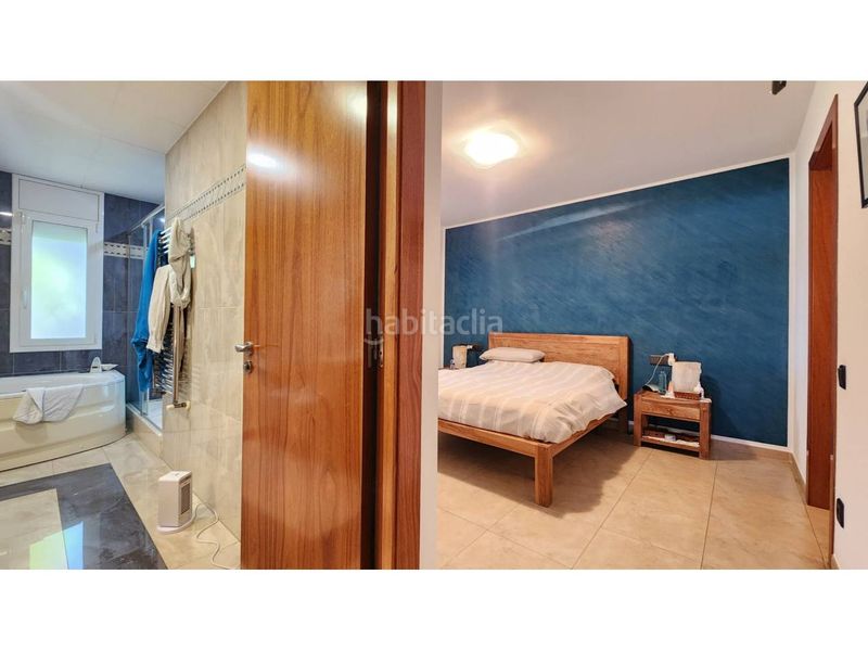 Foto 8bd721e7-a75b-4951-8d2d-a96010391d81. Casa amb calefacció aparcament a Castellarnau Sabadell