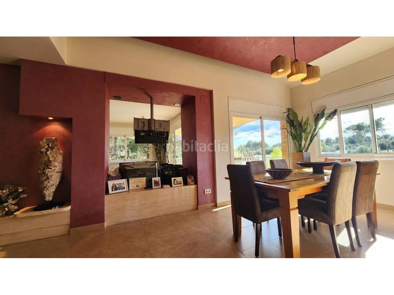 Foto 9910c343-3a79-492f-a1eb-68452a7e02e5. Casa amb calefacció aparcament a Castellarnau Sabadell