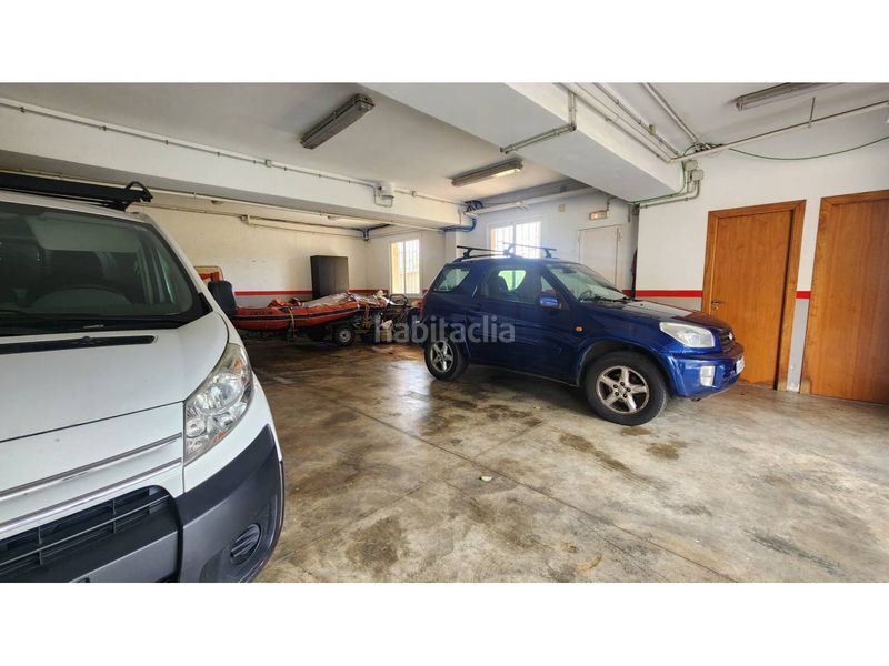 Foto eb3d0854-09b1-4367-9ec3-ea95a638a103. Casa amb calefacció aparcament a Castellarnau Sabadell