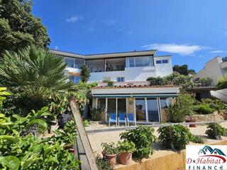 Maison jumelée à Canyelles. Casa en venta en canyellesla montgoda