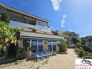 Casa adossada a Canyelles. Casa en venta en canyellesla montgoda