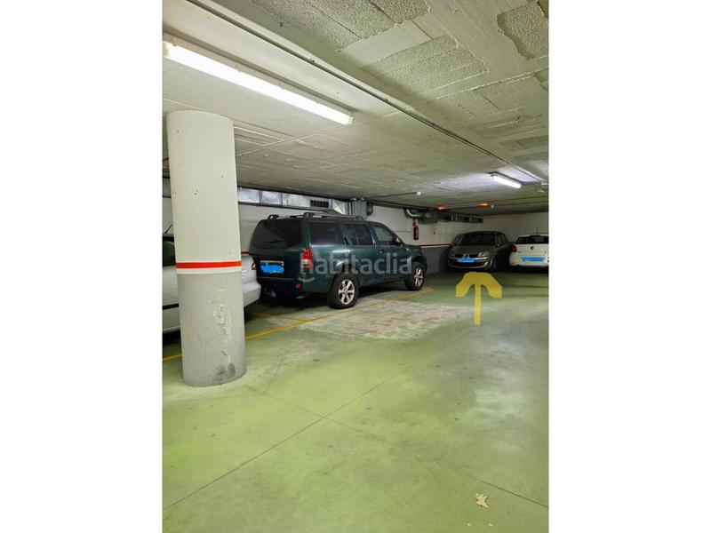Foto e12f0227-a24c-4b71-b9fe-ab6afc643162. Autoparkplatz in San Pere Terrassa