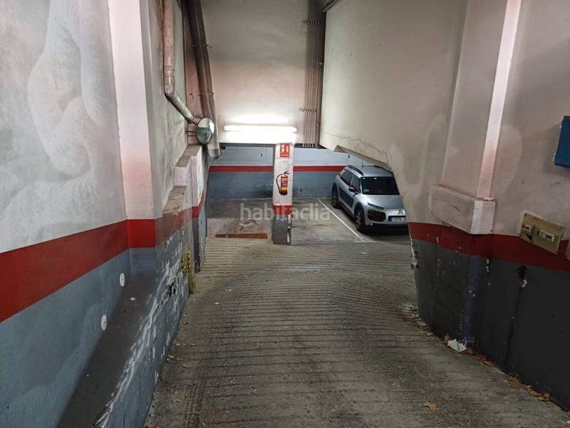 Foto d9cafe1b-7c79-4f35-a734-fded605b53c0. Parking voiture dans San Pere Terrassa