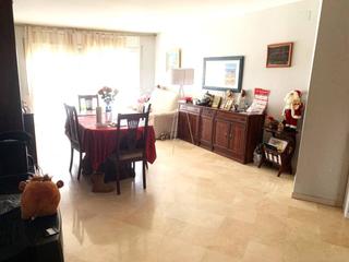 Appartement à Barri del Centre. Piso en venta en centre08221
