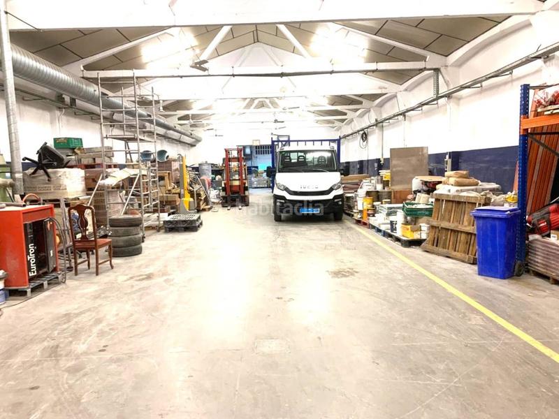 Foto b27f2ce9-8fb3-41d3-88eb-0755fe855896. Bâtiment à usage industriel dans Gràcia Sabadell